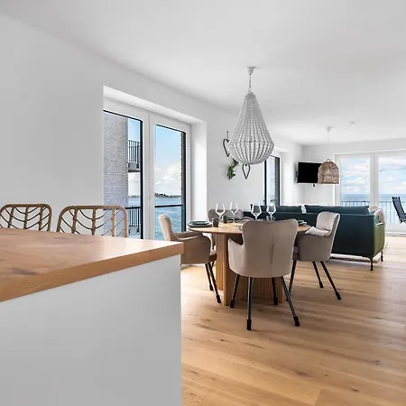 Blue Paradise - Exklusives Mit Finnischer Sauna Und Freiem Blick Auf Ostsee Apartment Olpenitz